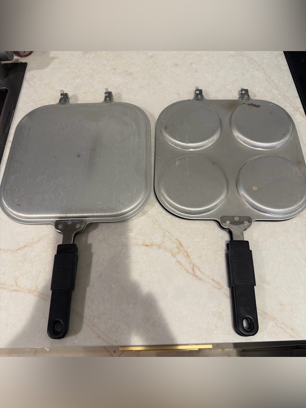 2-Piece Hinged Aluminum Griddle & Pancake Nonstick 10 inch